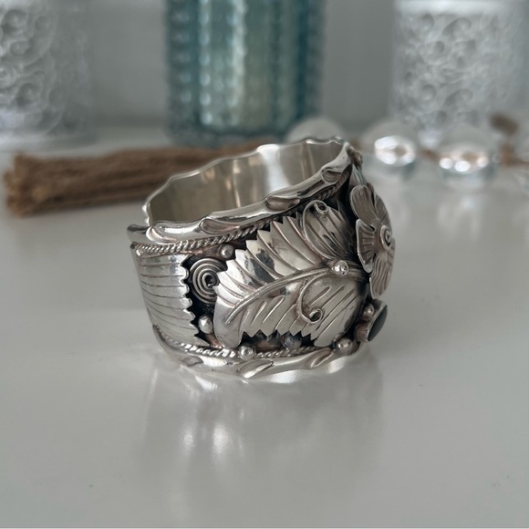 Vintage Silver Cuff Taxco Southwest Style - Picture 4 of 9